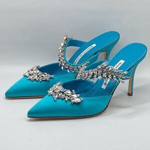 Manolo Blahnik Lurum 90 Embellished Satin Mules size 37